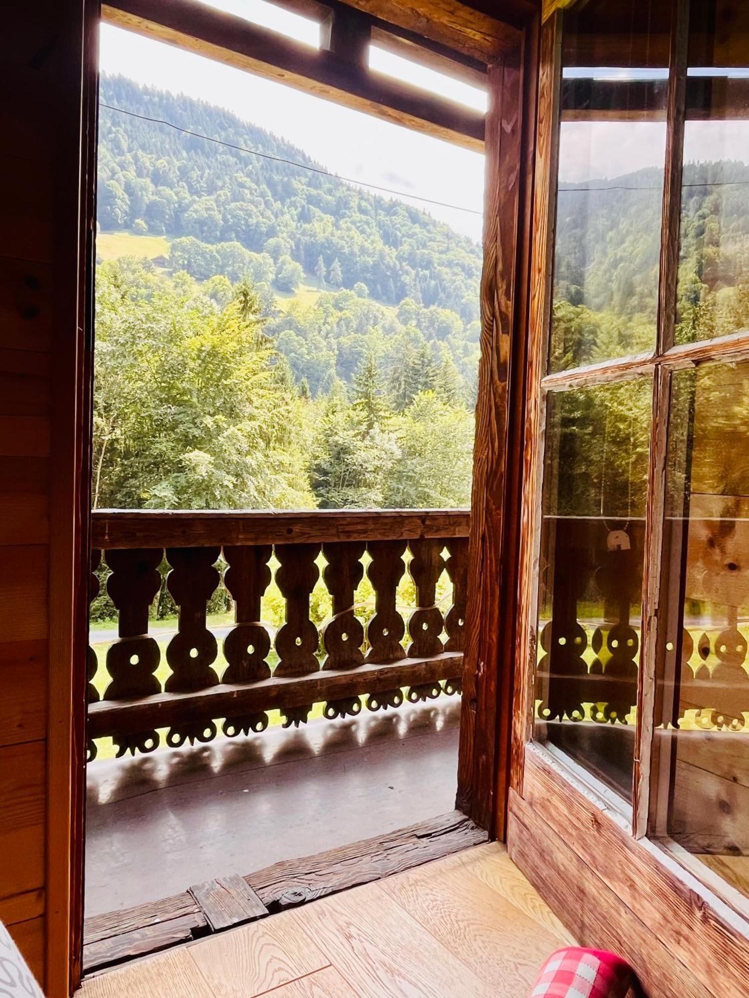 Aparthotel Mountain River Resort Val dʼIlliez Exteriér fotografie